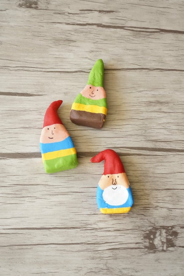 Air-Drying Clay Garden Gnomes - DIY Air-Drying Clay Garden Gnomes Ideas