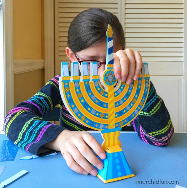 Mess-Free Hanukkah Crafts - DIY Mess-Free Hanukkah Crafts Ideas