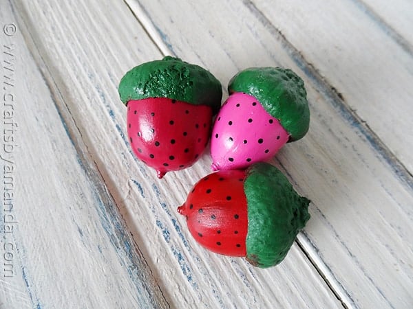 Strawberry Acorn Magnets - DIY Strawberry Acorn Magnets Craft Ideas