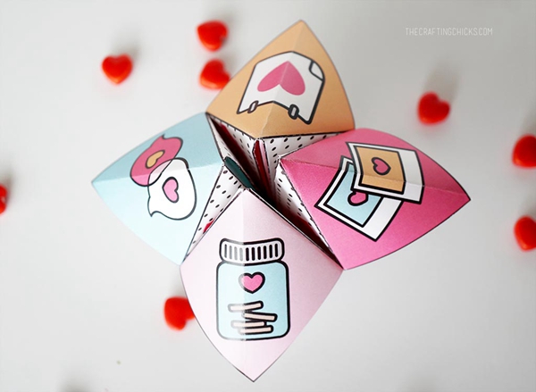 Valentine Cootie Catchers - DIY Valentine Cootie Catchers Ideas